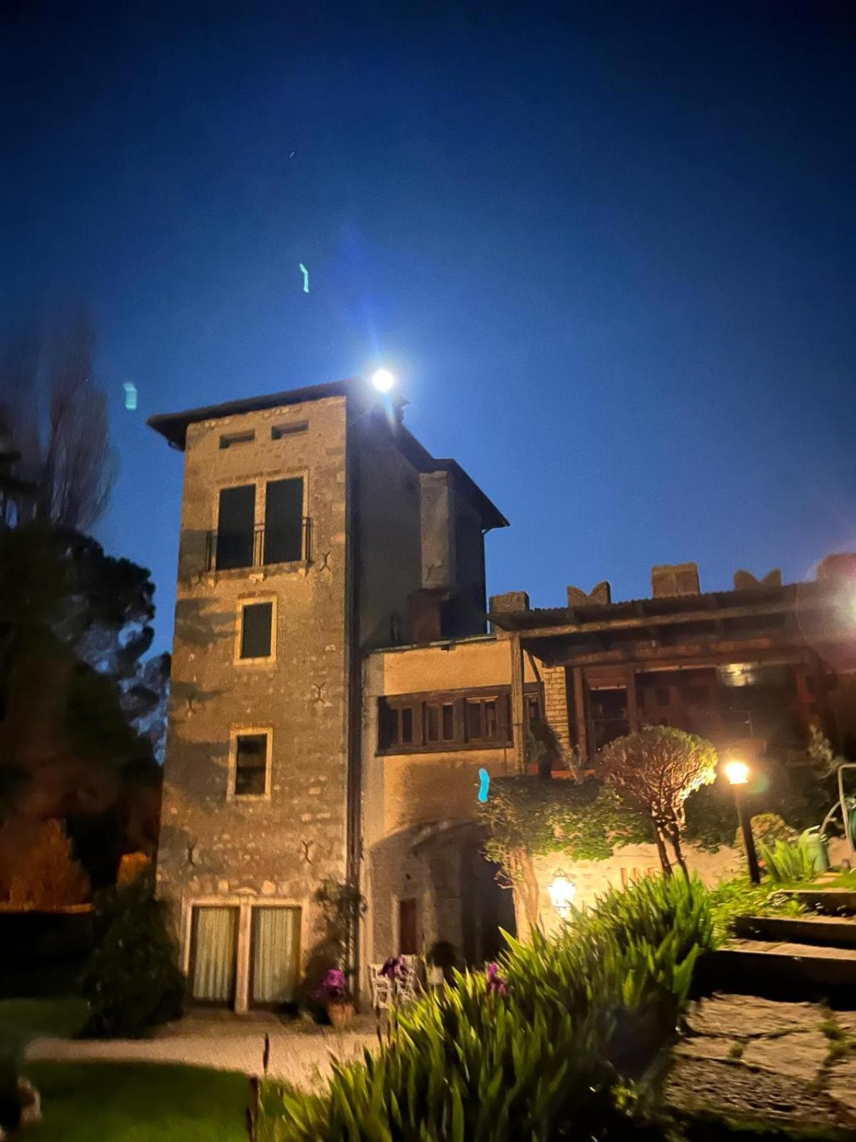 Castrum Di Serravalle Вітторіо-Венето Екстер'єр фото