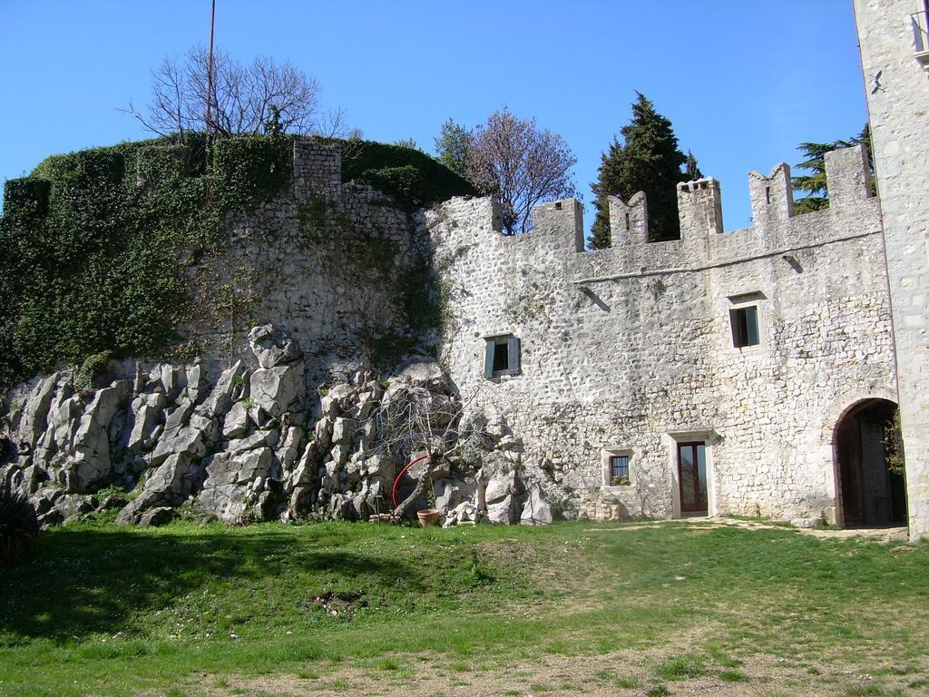 Castrum Di Serravalle Вітторіо-Венето Екстер'єр фото